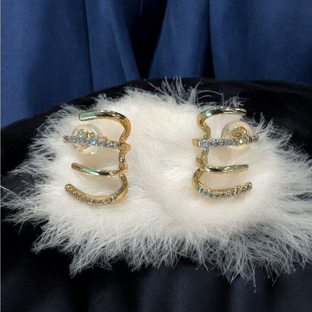 Elegant Gold Earrings